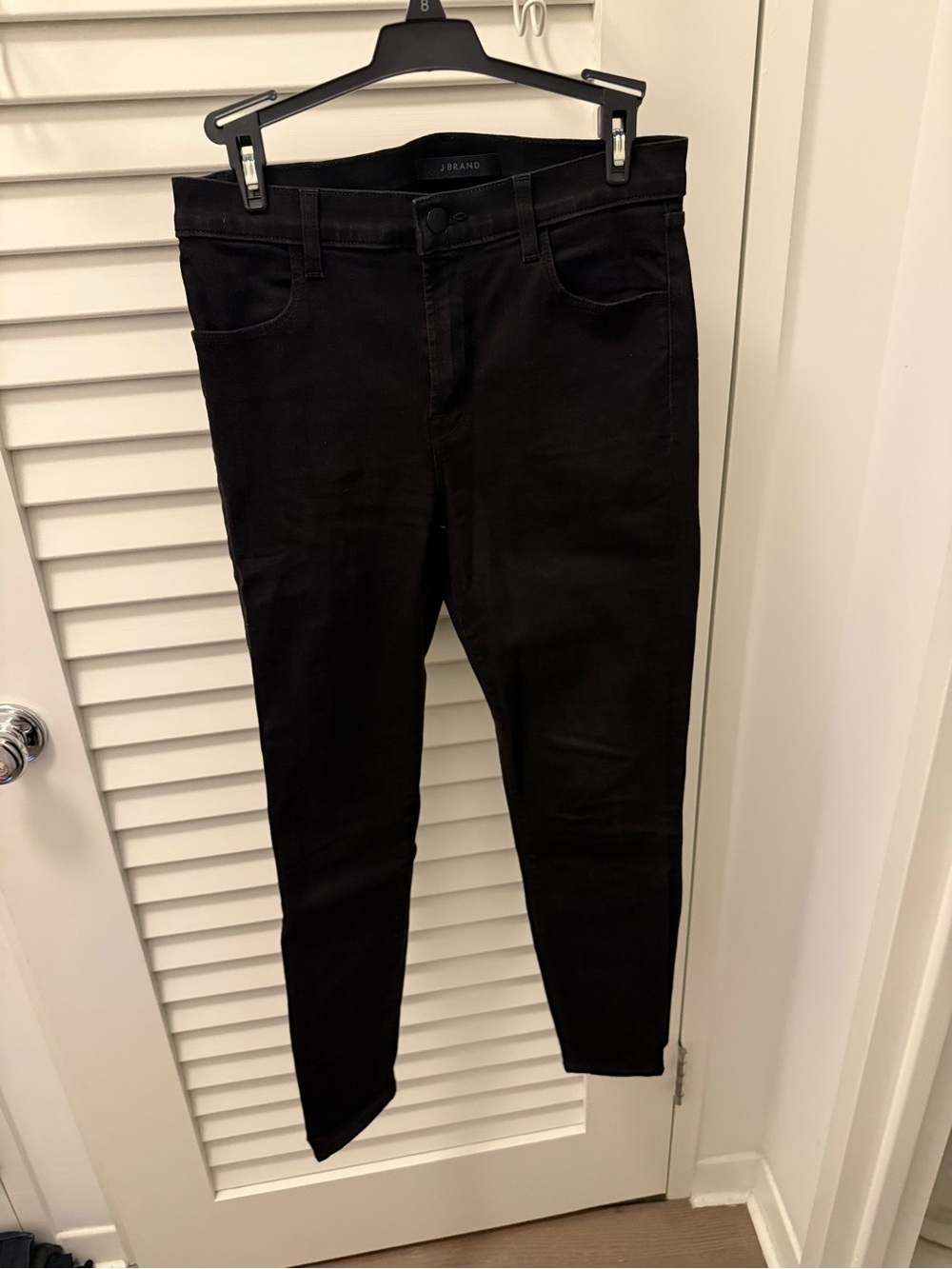J Brand High-Rise Skinny Jeans in Black